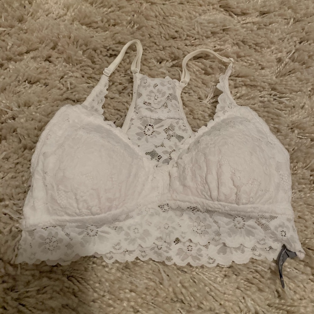 Hollister gilly hicks size XS bralette.